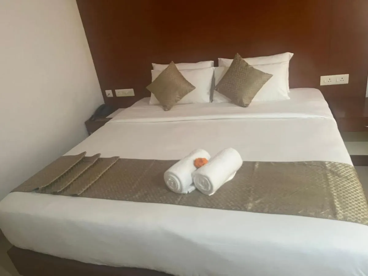 **** Otel Nakshatra Emerald Guruvāyūr Hindistan
